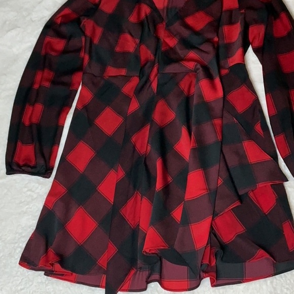 Express Red and Black Asymmetrical Tie Front SunDress - Picture 9 of 15